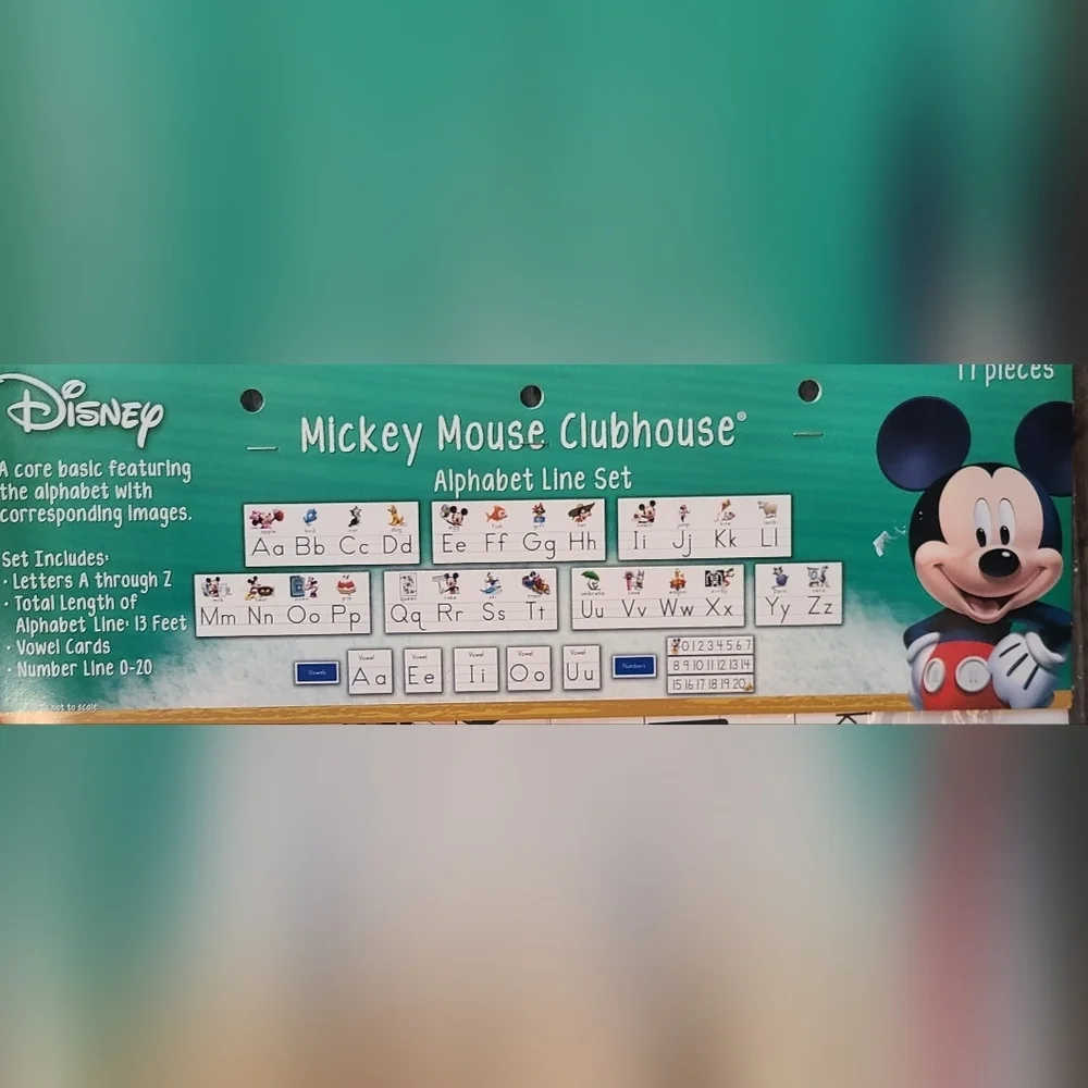 4 Pack Classroom Board Decorations